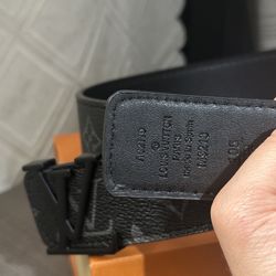 Louis Vuitton Belt $400 Minus $340 
