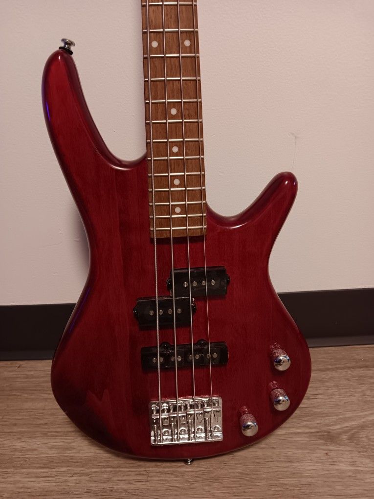 Ibanez Mikro Bass Guitar