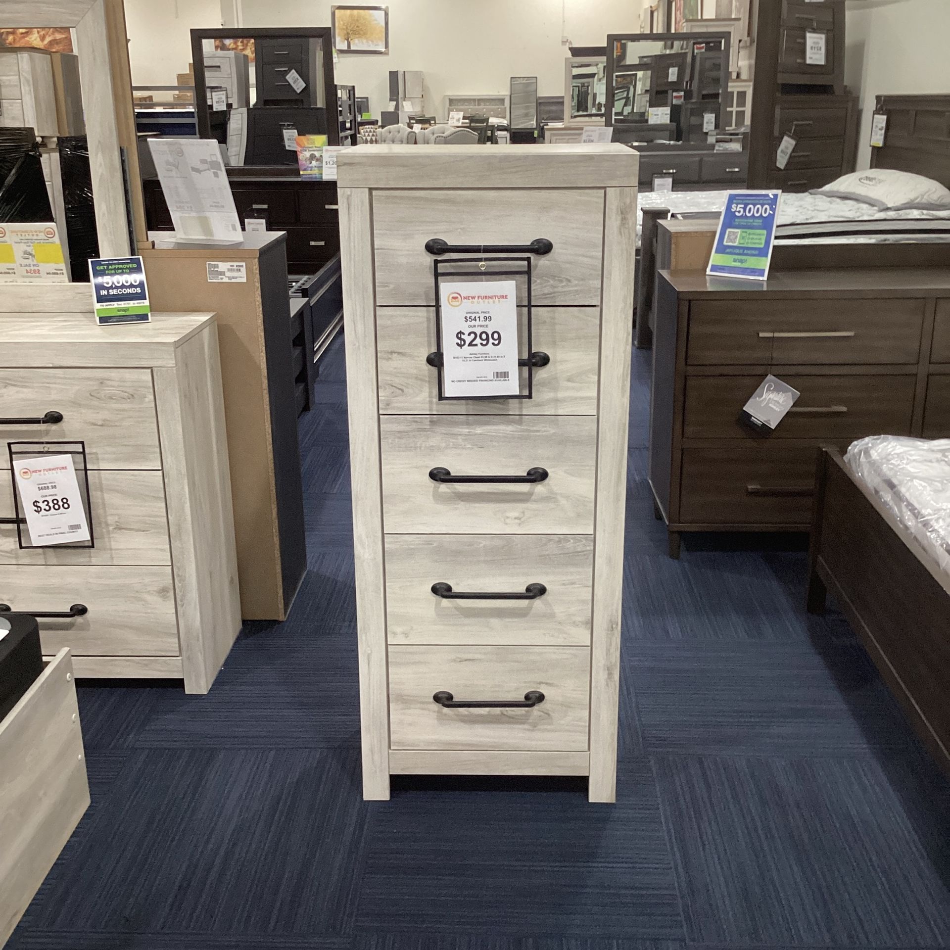 Signature Design By Ashley チェスト ※i1-1※ Signature Design By Ashley チェスト ※i1-1※ Signature Design By