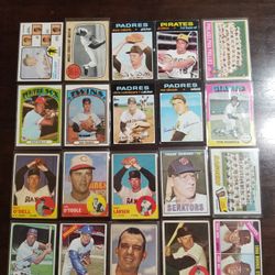 Vintage Baseball Cards Featuring 1963 Don Larson. ( 20 Card Lot).