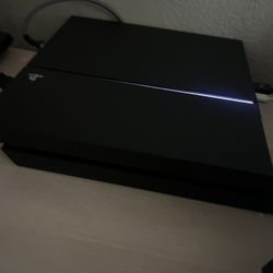 PS4 Pro It Comes With FIFA Games And 3 Good Controllers Plus The Cables And Charger For The Ps 4 And It Will Come With A Monitor
