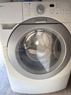 Washer and dryer set for sale!