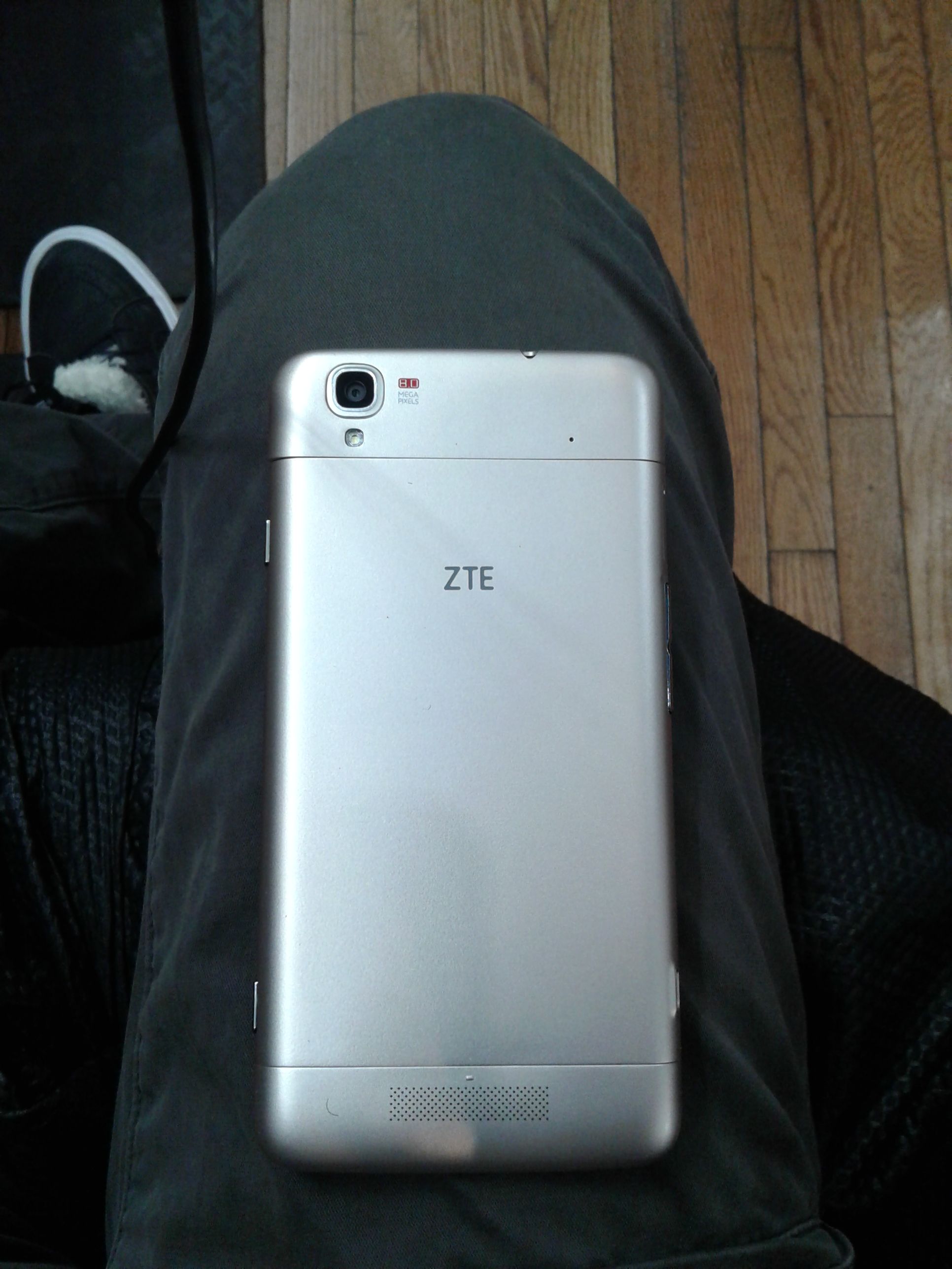 Zte 8.0 mega model :N9521