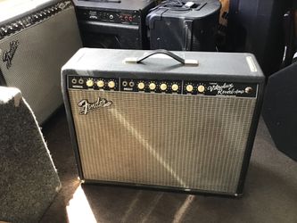 FENDER CUSTOM VIBROLUX REVERB CSR TUBE AMP
