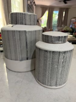 Set of two decor jars new