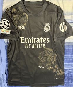 Real Madrid Y-3 23/24 Special Edition Jersey #8 KROOS