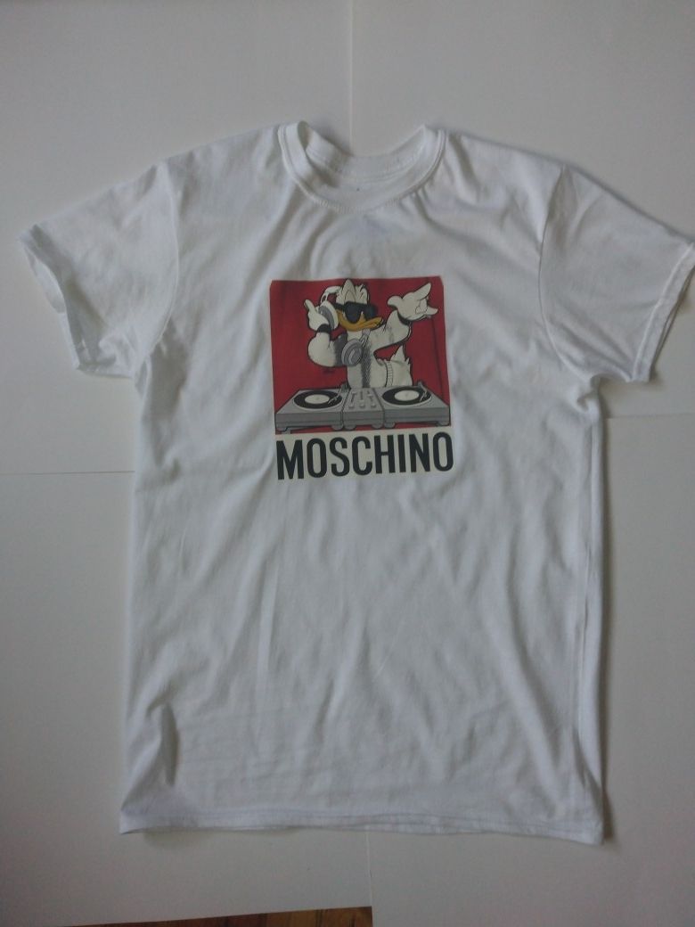 Moschino Donald Duck DJ