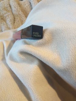 Estee Lauder Lip Gloss