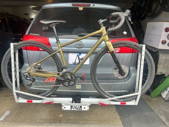 700c Gravel Commuter Touring Bike