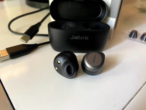 Brand new Jabra 85t elite true Wireless earbuds