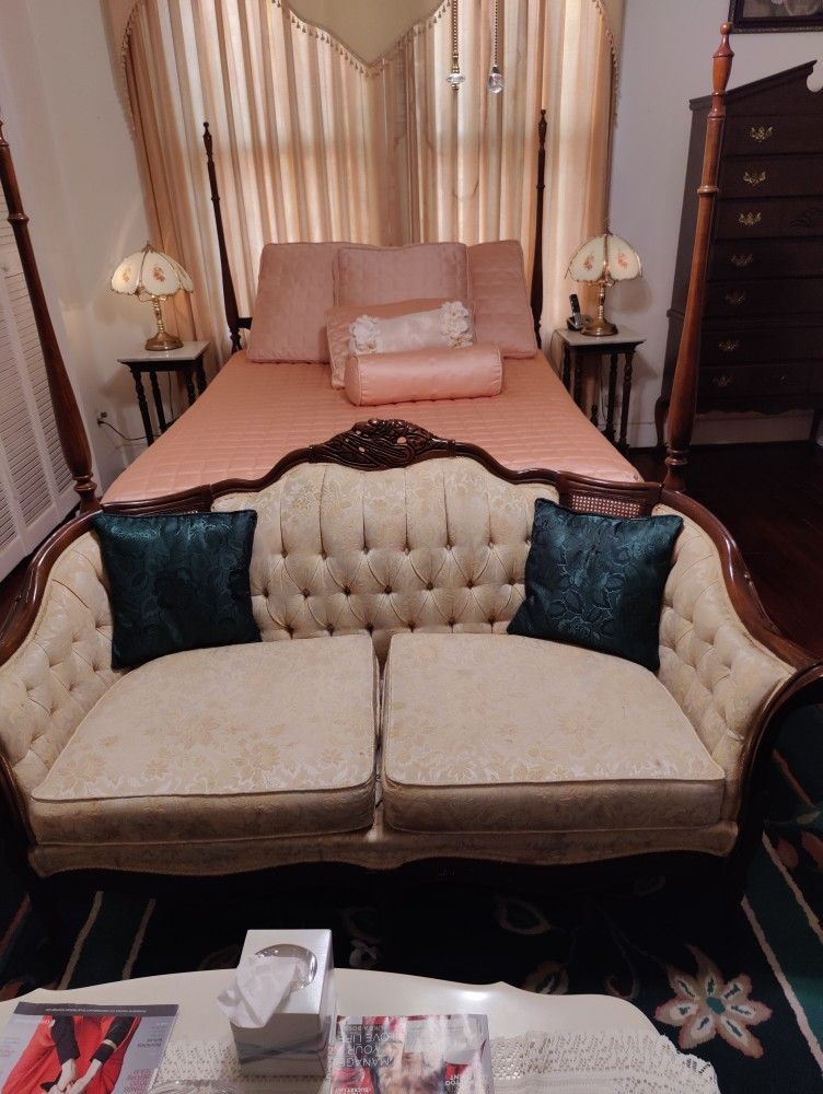Queen Ann Furniture Bedroom Set