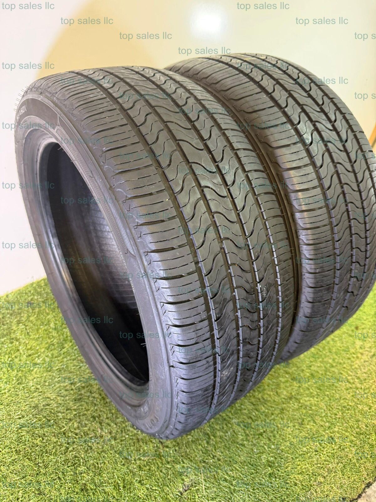 U602 235 45 18 94V Firestone All-Season 80% Life