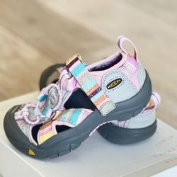 Keen Washable Sandals Size 8