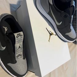 Women’s Nike Size 8.5 New 