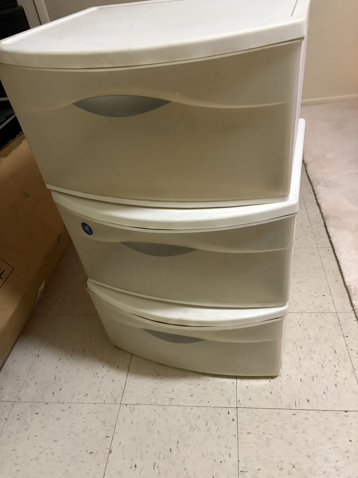 Storage Containers Bins