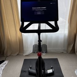 Peloton plus - excellent condition.