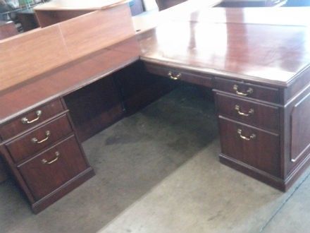 Kimball High End Office Desk For The Professional