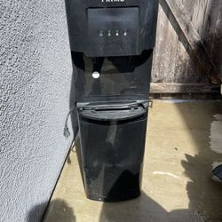 Water Dispenser