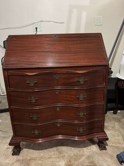 1920s Maddox Solid Mahogany Chippendale Style Drop Front Secretary Desk