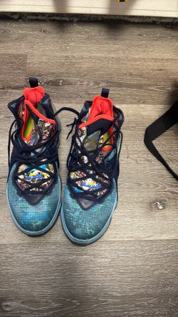 Lebron 19 (fast food) blue size 10.5
