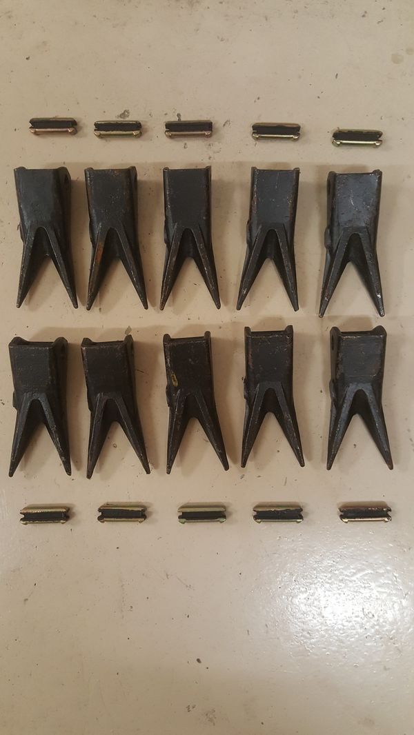 John Deere 310G Case 580M Backhoe Bucket Teeth for Sale in Mission, TX