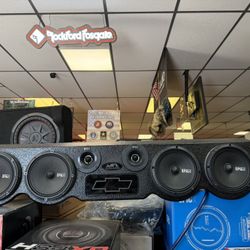 Chevy Roof Rack With 4 6.5 And 2 3.5 Inch Tweeters 