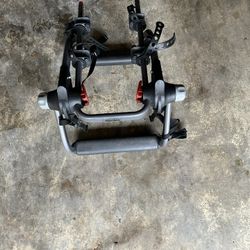 YAKIMA KING JOE 3 BIKE TRUNK MOUNT FOLDING BIKE RACK RACK GOOD CONDITION