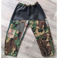 Women’s Camo Pants (Waist 34-37″)

