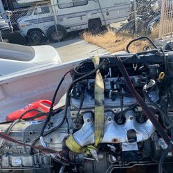 2013 GMC Sierra K2500 6.0L Engine and Transmission