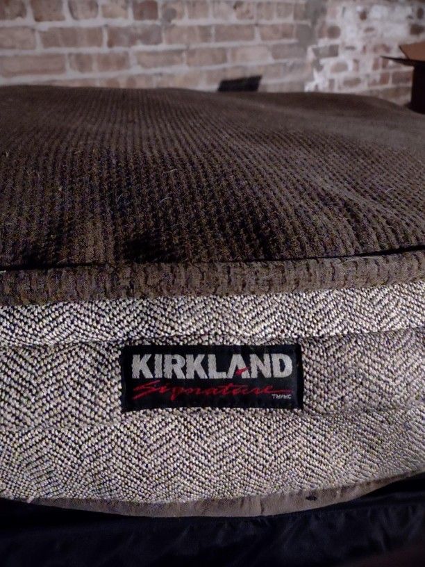 Kirkland Dog Bed for Sale in Oak Park, IL OfferUp