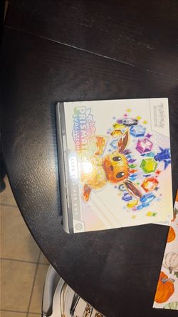 Prismatic Pokémon box