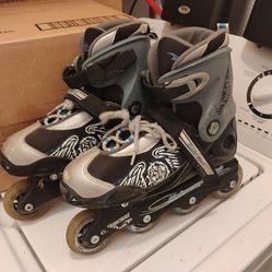Youth Rollerblades  Size 4 - 7
