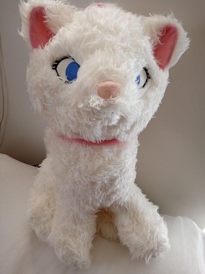 stuffed animals $10 each see pictures