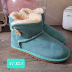 3T Ugg Style Boots 
