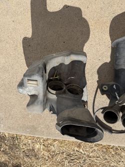 Honda Prelude Air Intake Resonator Chamber  OEM 