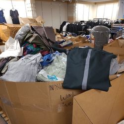 1000 Pisces Of New Workware Pants, Shirts,shorts Jumpsuits Jackets And Suits