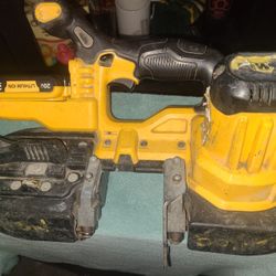 Cordless Dewalt Bandsaw 20v