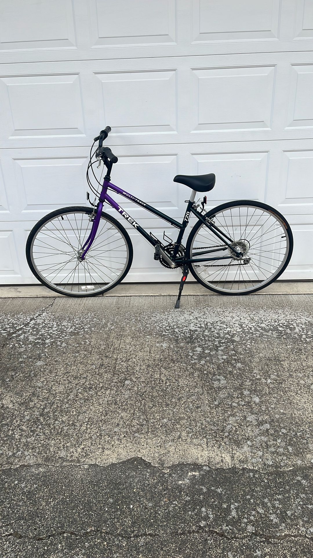 Trek Multi-Trac 720 women Hybrid bike