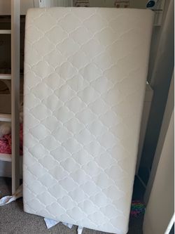Newton Waterproof Crib Mattress + Waterproof Cover – $100