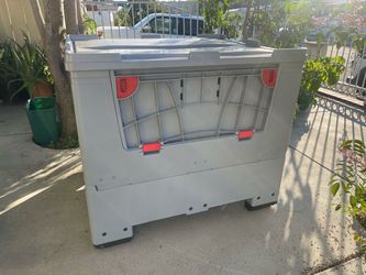 AUER COLLAPSIBLE BIG BOX WITH 4 OPENING FLAPS