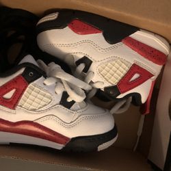 Jordan 4 Retro 5c