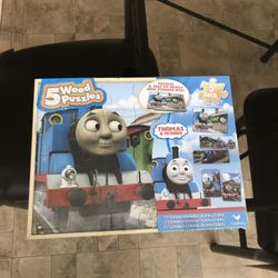 Thomas and Friends 5 Wooden Puzzles