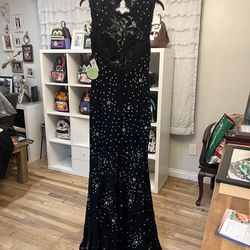 Black Lace Formal Dress 