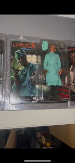 Neca A Nightmare On Elm Street 3 and 4  Retro Cloth