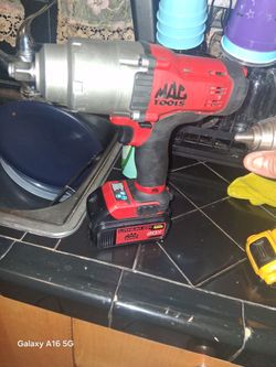 Taladro  mac tool y. El. Otro wewalt  280 obo