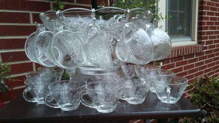 Vintage 39 Piece Crystal Punch Set