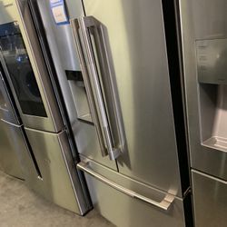 Kitchen Aid French Door Refrigerator 