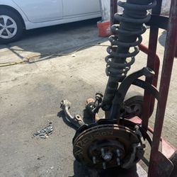 2012 Ford fusion right front suspension complete $200