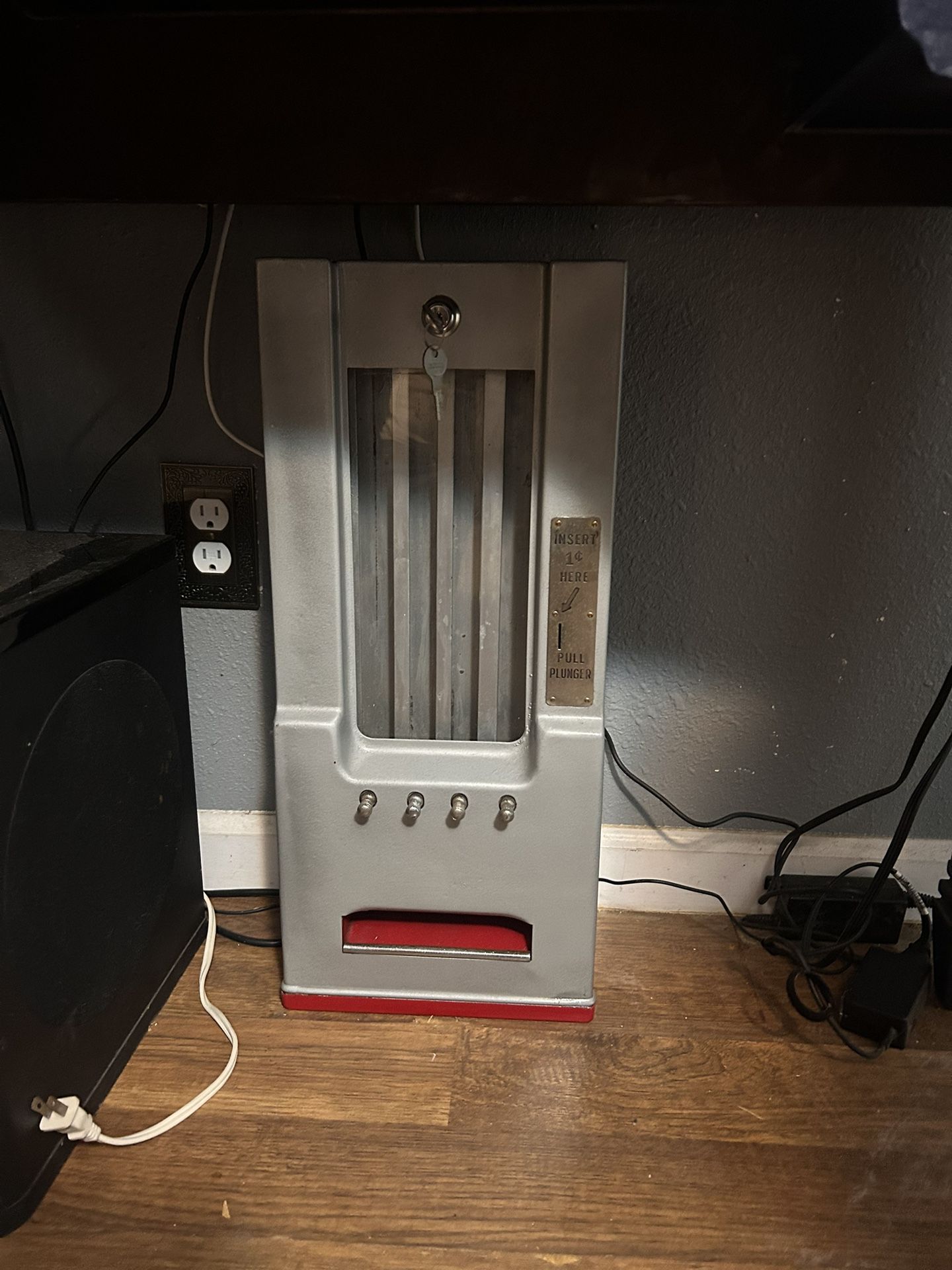1920's Adam's Gum Machine