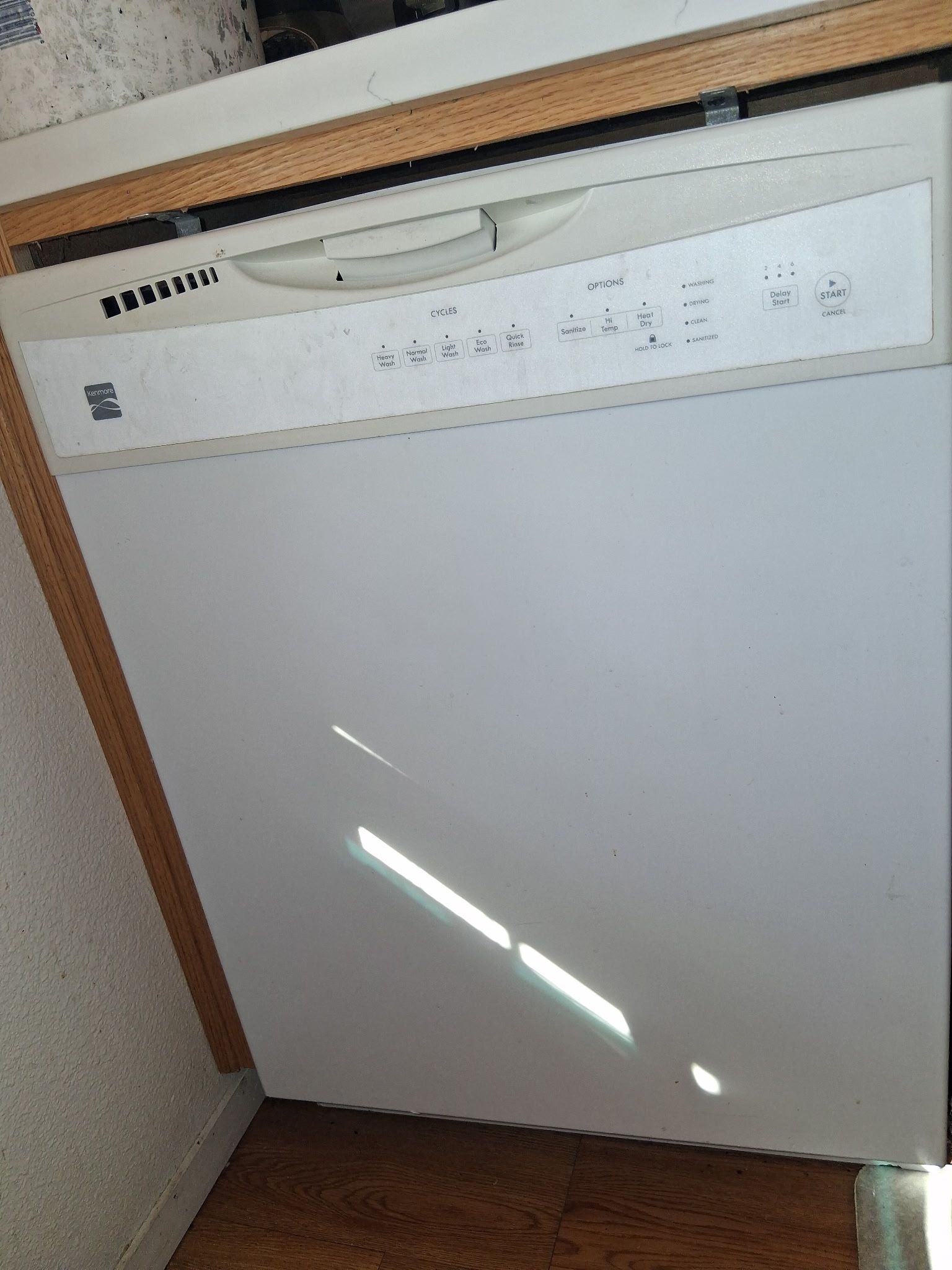 Dish Washer And Over the Range Microwave 
